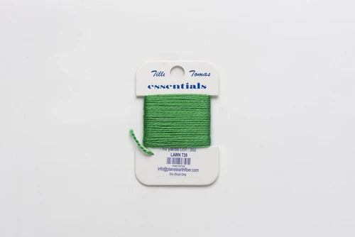LAWN 739 - ESSENTIALS CARDS